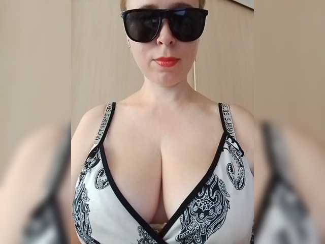 DashaKisa951, en directo ahora en BongaCams
