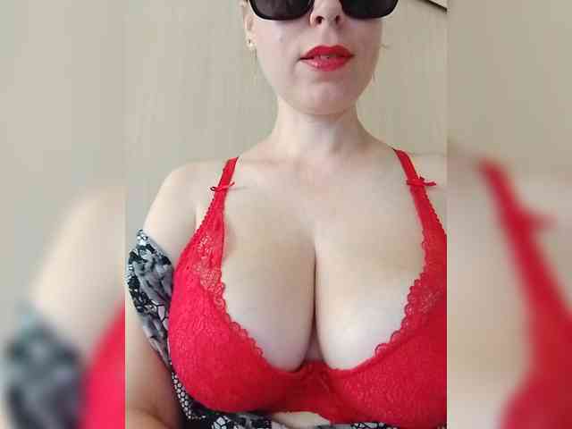 Dashulya666 webcam