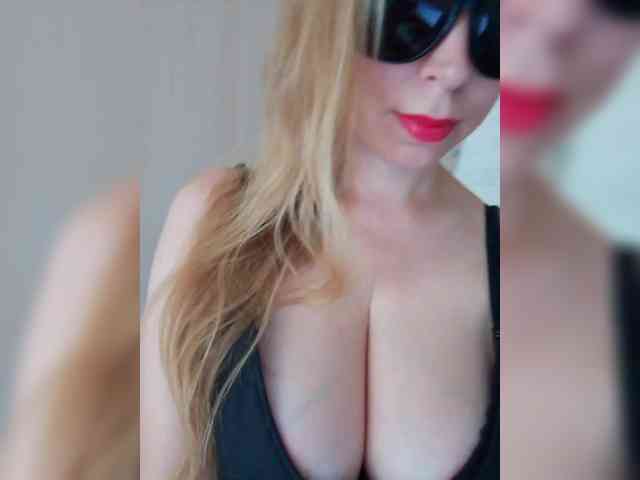 Dashulya666 webcam
