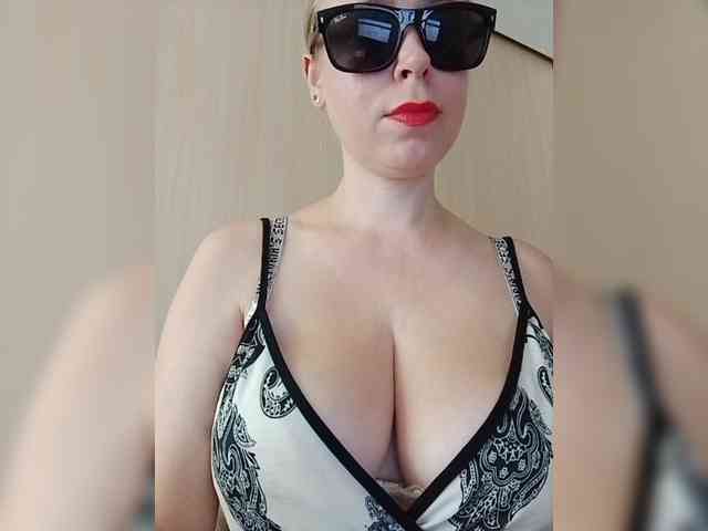 Dashulya666 webcam