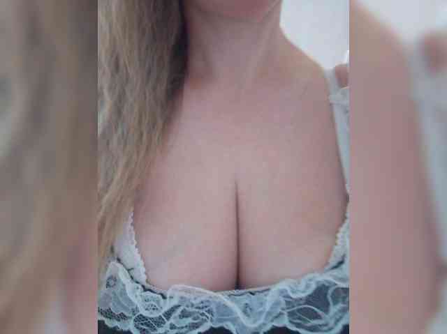 Dashulya666 webcam