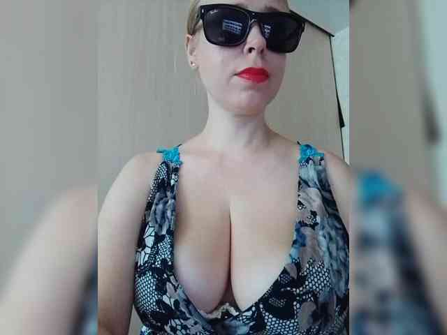 Dashulya666 webcam