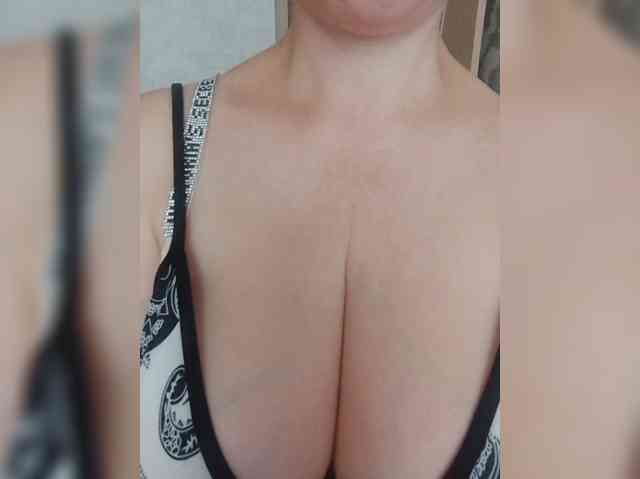 Dashulya666 webcam