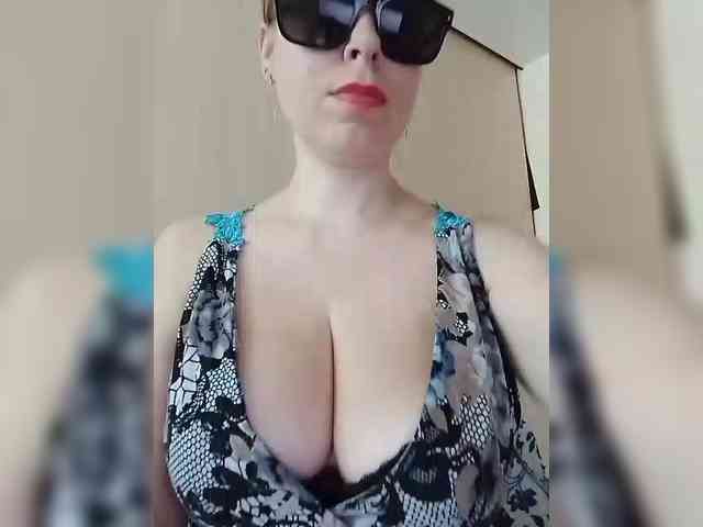 Dashulya666 webcam