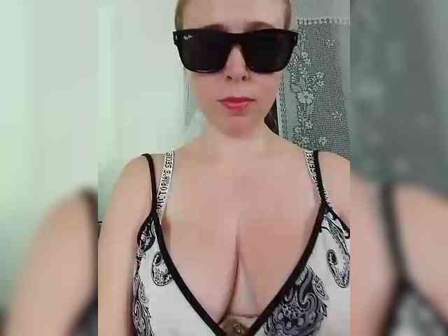 Dashulya666 webcam