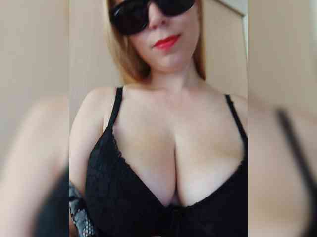 Dashulya666 webcam