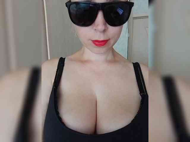 DashaKisa951 Live Webcam on BongaCams
