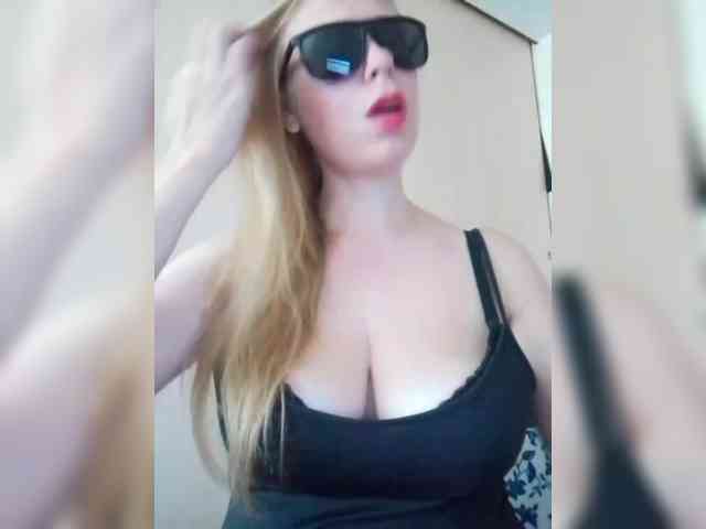 Dashulya666 webcam