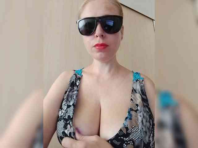 Dashulya666 webcam