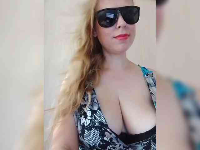 Dashulya666 webcam