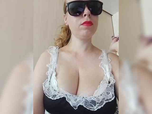 Dashulya666 webcam