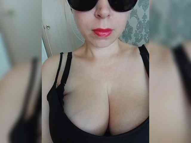Dashulya666 webcam