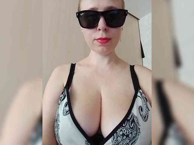Dashulya666 webcam