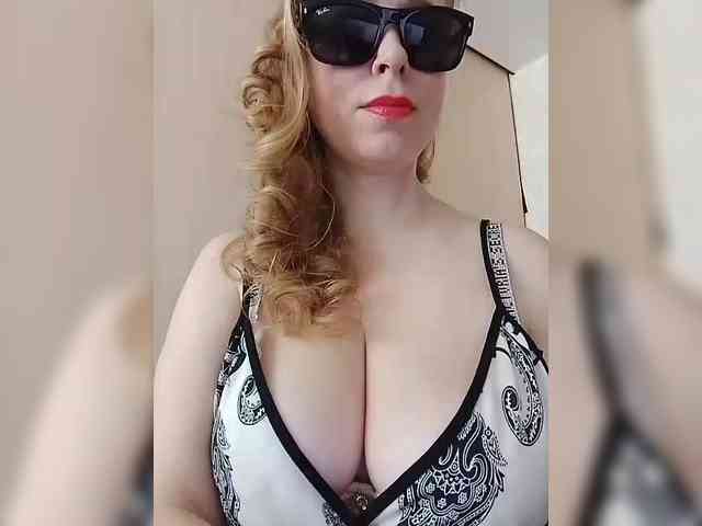 Dashulya666 webcam