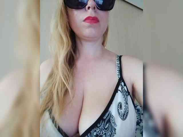 Dashulya666 webcam