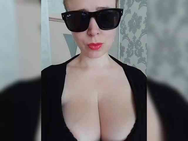 Dashulya666 webcam