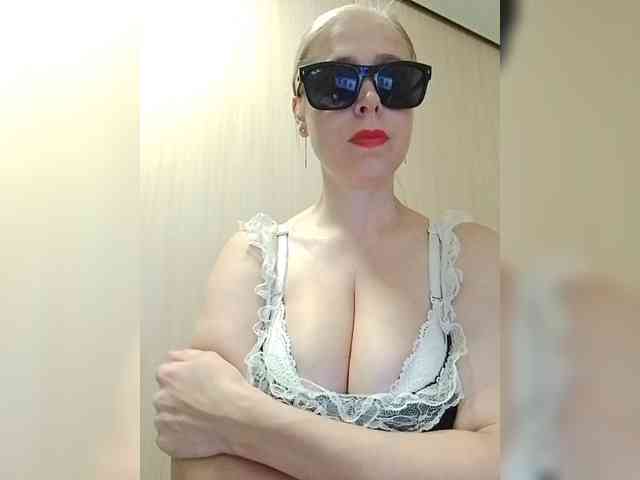Dashulya666 webcam