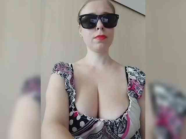Dashulya666 webcam
