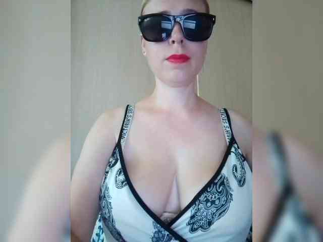 Dashulya666 webcam