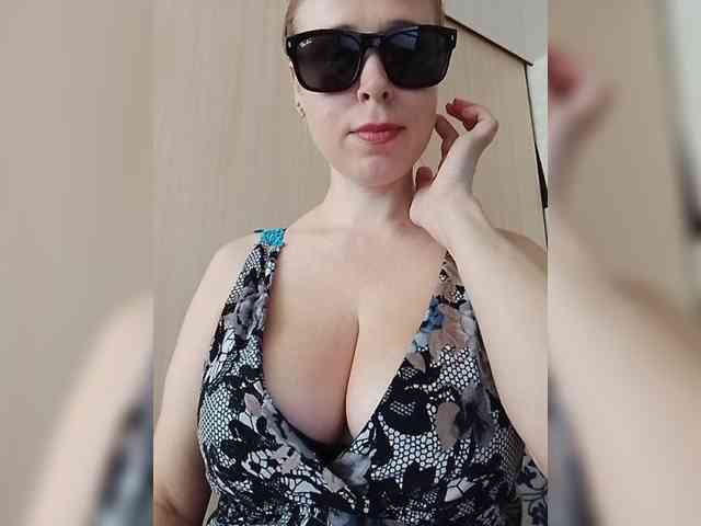Dashulya666 webcam