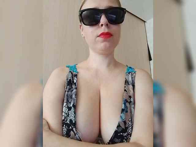 Dashulya666 webcam