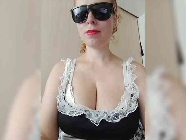 Dashulya666 webcam