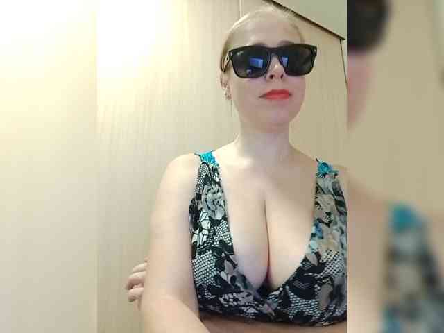Dashulya666 webcam
