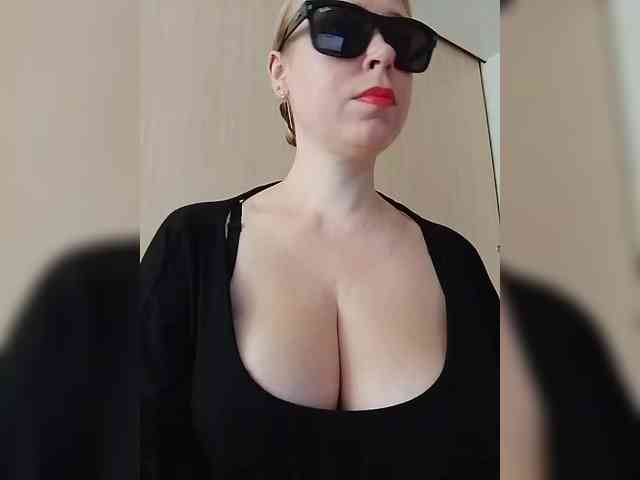 Dashulya666 webcam