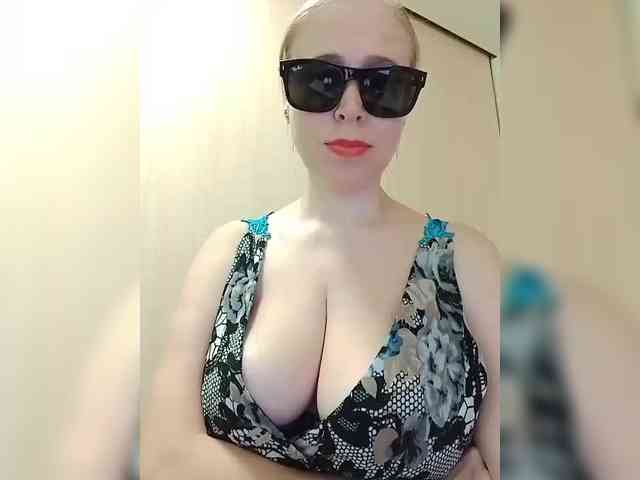 Dashulya666 webcam