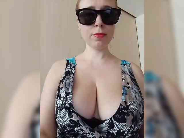 Dashulya666 webcam