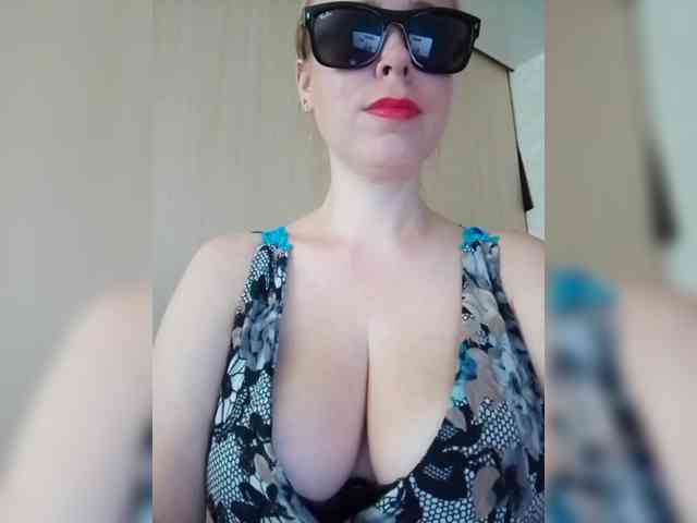 Dashulya666 webcam