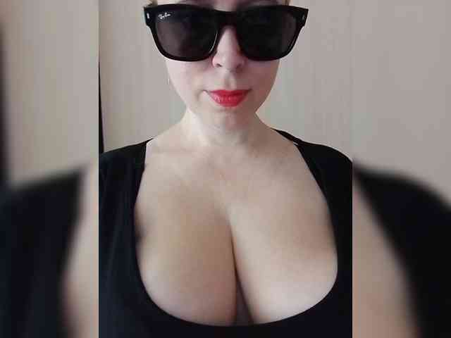 Dashulya666 webcam