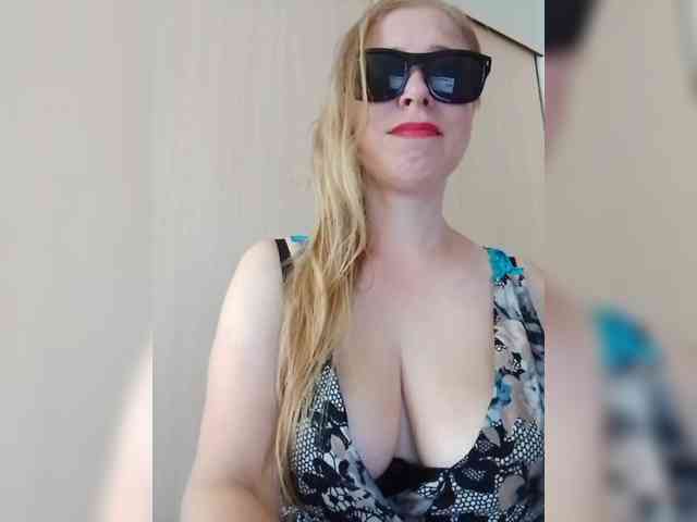 Dashulya666 webcam