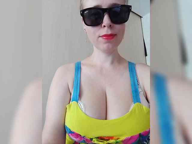 Dashulya666 webcam