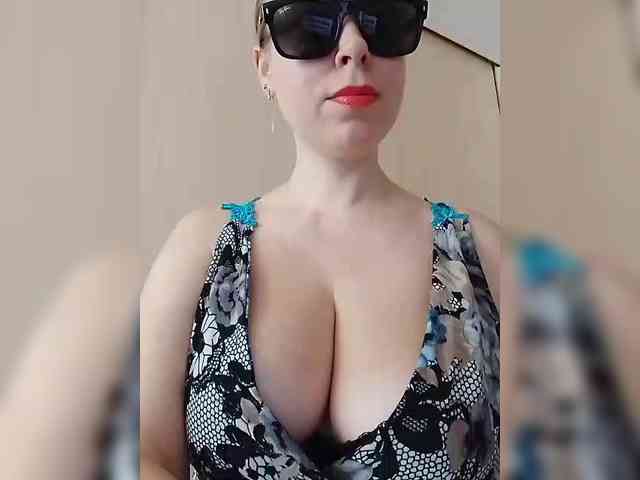 Dashulya666 webcam