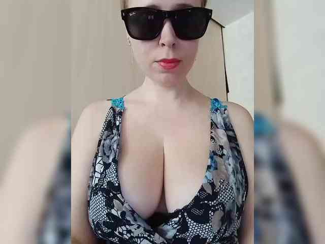 Dashulya666 webcam