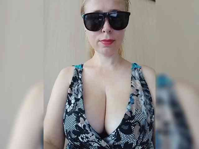 Dashulya666 webcam