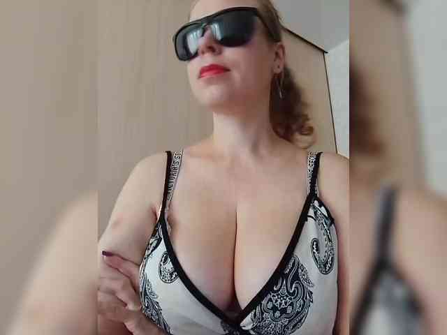 Dashulya666 webcam