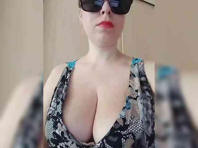 Dashulya666 webcam