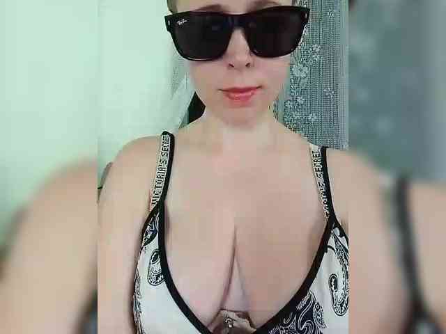 Dashulya666 webcam