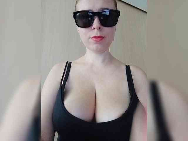Dashulya666 webcam