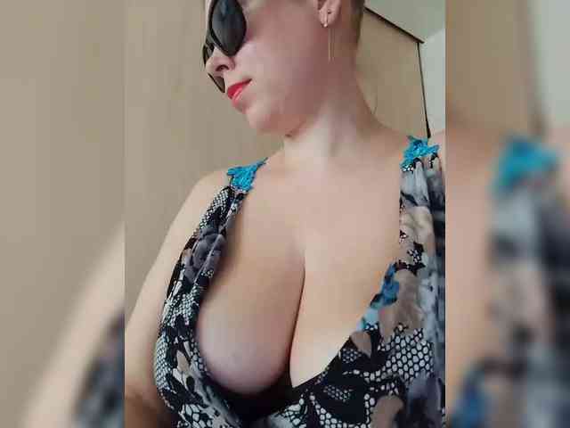 Dashulya666 webcam