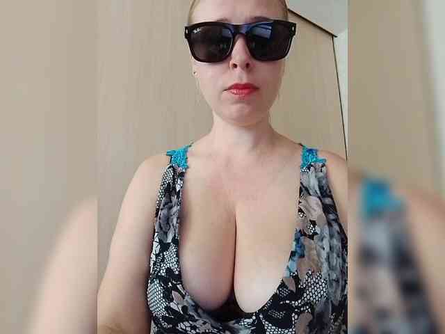 Dashulya666 webcam