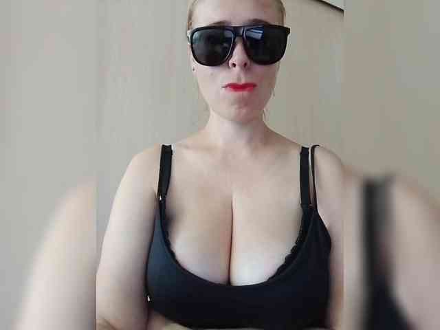 Dashulya666 webcam