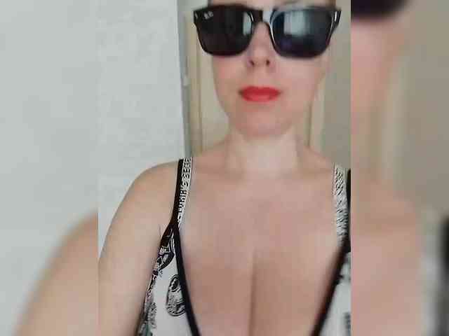 Dashulya666 webcam