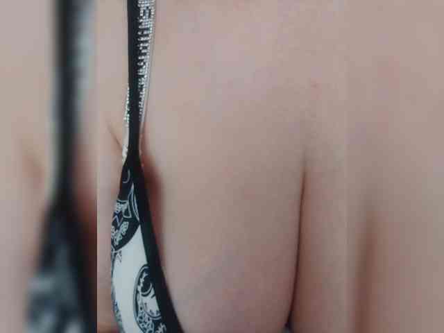 Dashulya666 webcam