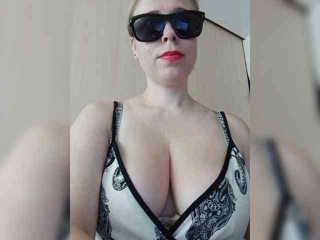 Dashulya666 webcam