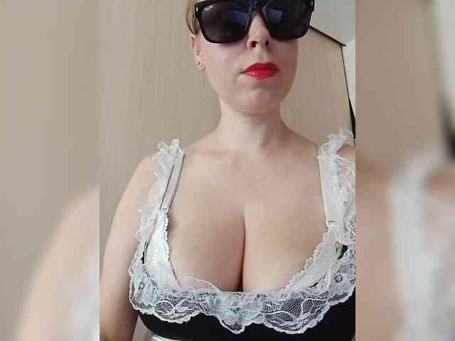 Dashulya666 webcam