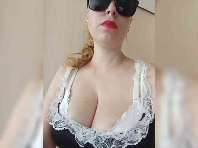 Dashulya666 webcam
