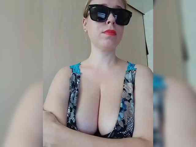 Dashulya666 webcam